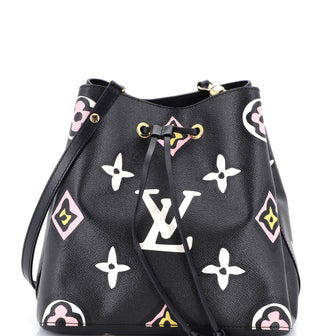 Louis Vuitton NeoNoe Handbag Wild at Heart Monogram Giant MM