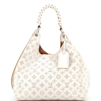 Louis Vuitton Carmel Hobo Mahina Leather