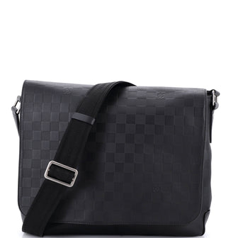 Louis Vuitton District Messenger Bag Damier Infini Leather MM