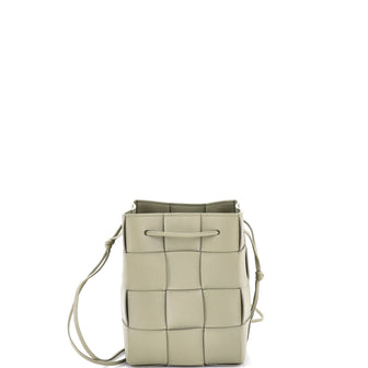 Bottega Veneta Cassette Bucket Bag Maxi Intrecciato Leather Small