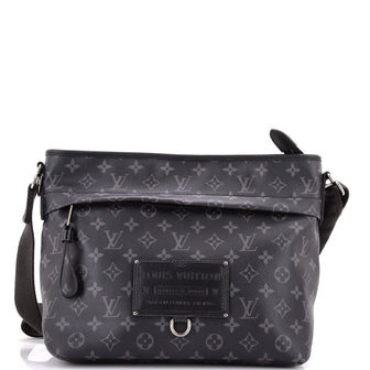 Louis Vuitton Besace Zippee Messenger Bag Monogram Eclipse Canvas MM