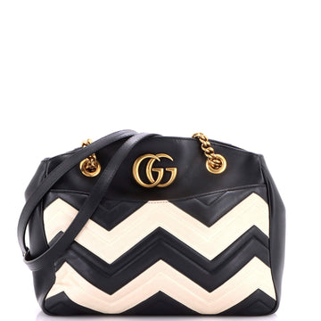 Gucci GG Marmont Chain Tote Matelasse Leather Medium
