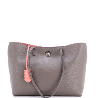 Fendi Selleria Carla Tote Leather Medium