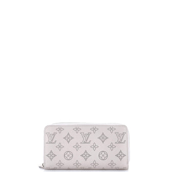 Louis Vuitton Zippy Wallet Mahina Leather