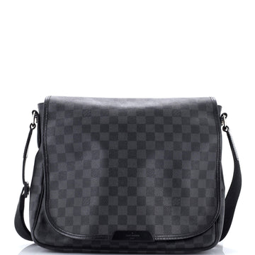 Louis Vuitton Daniel Messenger Bag Damier Graphite GM