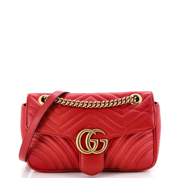 Gucci GG Marmont Flap Bag Matelasse Leather Medium