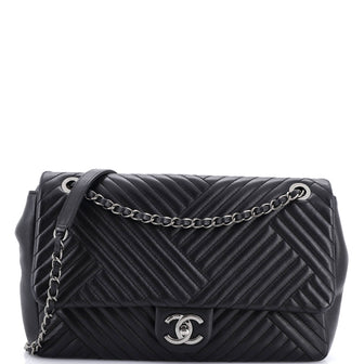 Chanel CC Crossing Flap Bag Chevron Lambskin Large