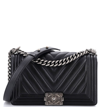 Chanel Boy Flap Bag Chevron Calfskin Old Medium