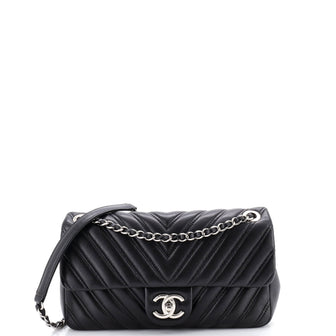 Chanel Double Stitch Flap Bag Chevron Lambskin Medium