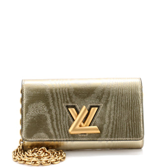 Louis Vuitton Twist Chain Wallet Gravity Gold Calfskin