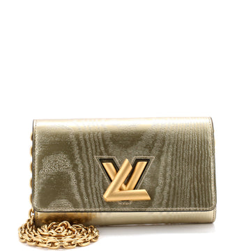 Louis Vuitton Twist Chain Wallet Gravity Gold Calfskin