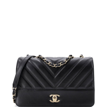 Chanel Double Stitch Full Flap Bag Chevron Lambskin Medium