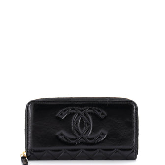 Chanel Paris-31 Rue Cambon Timeless CC Zip Around Wallet Quilted Shiny Aged Calfskin Long