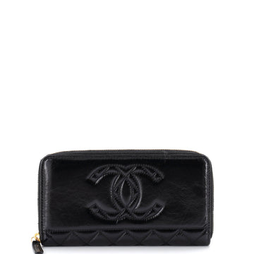 Chanel Paris-31 Rue Cambon Timeless CC Zip Around Wallet Quilted Shiny Aged Calfskin Long