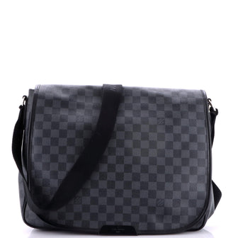 Louis Vuitton Daniel Messenger Bag Damier Graphite GM