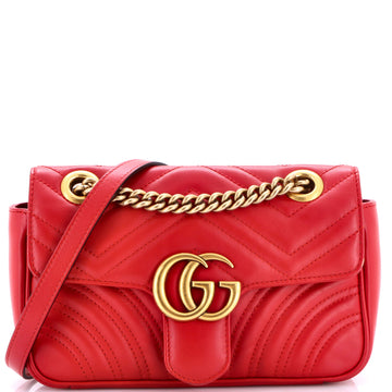 Gucci GG Marmont Flap Bag Matelasse Leather Small