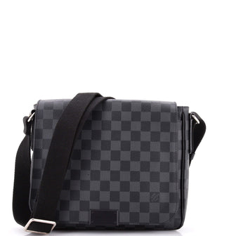Louis Vuitton District Messenger Bag Damier Graphite PM