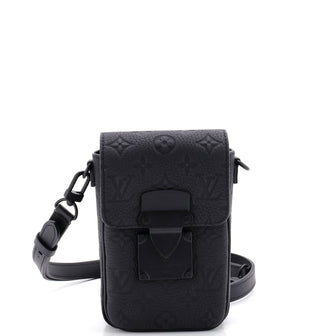 Louis Vuitton S Lock Vertical Wearable Wallet Monogram Taurillon Leather