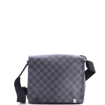 Louis Vuitton District Messenger Bag Damier Graphite PM