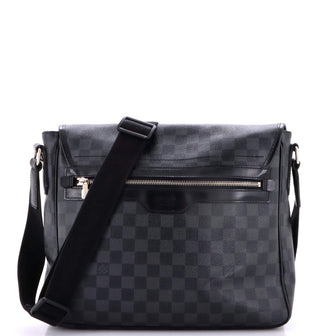Louis Vuitton Daniel Messenger Bag Damier Graphite MM