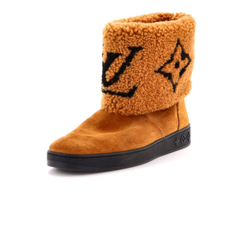 Louis Vuitton Women's Snowdrop Flat Ankle Boots Suede and Shearling