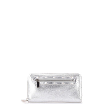 Louis Vuitton Suhali Zippy Wallet Leather