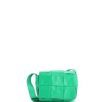 Bottega Veneta Cassette Crossbody Bag Maxi Intrecciato Leather Extra Mini