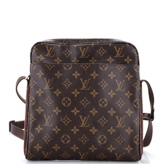 Louis Vuitton Trotteur Beaubourg Handbag Monogram Canvas