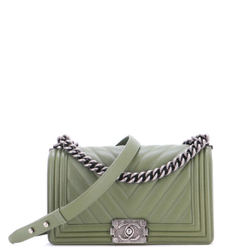 Chanel Boy Flap Bag Chevron Calfskin Old Medium