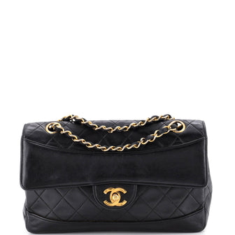 Chanel Vintage CC Chain Flap Bag Quilted Lambskin Medium