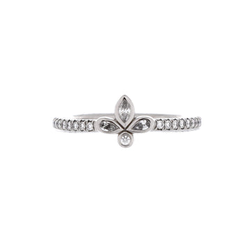 Tiffany & Co. Fleur de Lis Flower Ring Platinum and Diamonds
