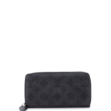 Louis Vuitton Zippy Wallet Mahina Leather