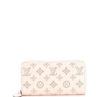 Louis Vuitton Zippy Wallet Mahina Leather