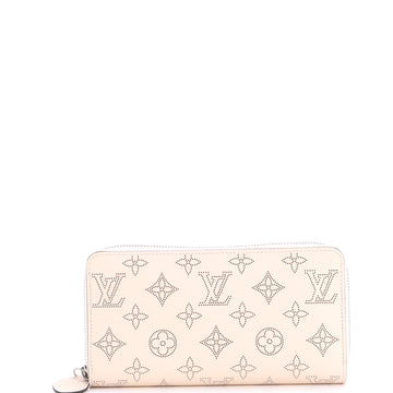 Louis Vuitton Zippy Wallet Mahina Leather