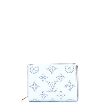 Louis Vuitton Clea Wallet Mahina Leather