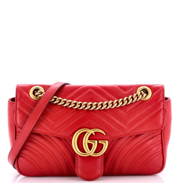 Gucci GG Marmont Flap Bag Matelasse Leather Medium
