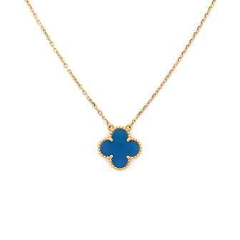 Van Cleef & Arpels Vintage Alhambra Pendant Necklace 18K Yellow Gold and Agate