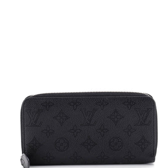 Louis Vuitton Zippy Wallet Mahina Leather