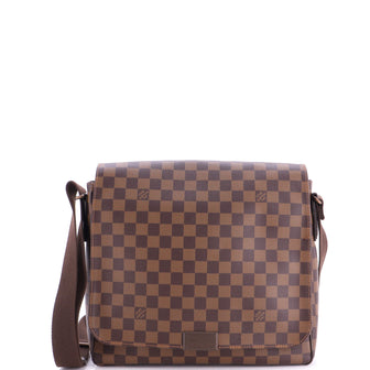 Louis Vuitton District Messenger Bag Damier MM
