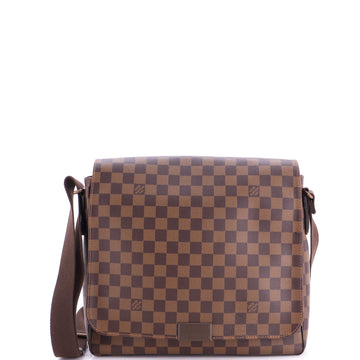 Louis Vuitton District Messenger Bag Damier MM