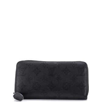 Louis Vuitton Zippy Wallet Mahina Leather