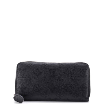 Louis Vuitton Zippy Wallet Mahina Leather