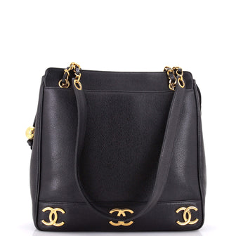 Chanel Vintage Metal CC Shoulder Bag Caviar Small