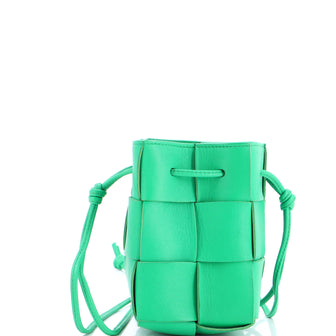 Bottega Veneta Cassette Bucket Bag Maxi Intrecciato Plisse Leather Small