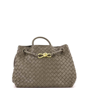 Bottega Veneta Andiamo Top Handle Bag Intrecciato Nappa Medium