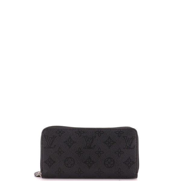 Louis Vuitton Zippy Wallet Mahina Leather 439521