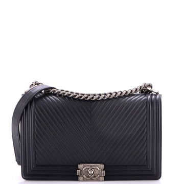 Chanel Boy Flap Bag Chevron Lambskin New Medium