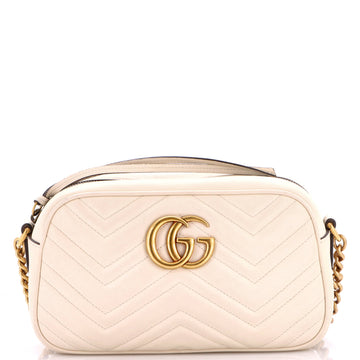 Gucci GG Marmont Shoulder Bag Matelasse Leather Small