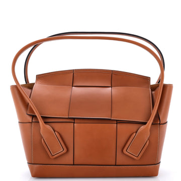 Bottega Veneta Arco Bag Maxi Intrecciato Leather Medium