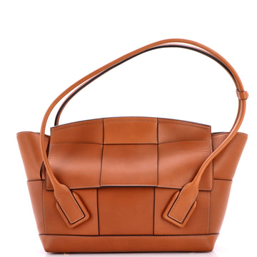 Bottega Veneta Arco Bag Maxi Intrecciato Leather Medium